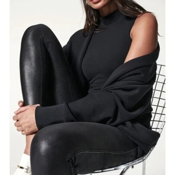 SPANX BLACK Faux Leather Leggings Size 1X - Picture 11 of 12